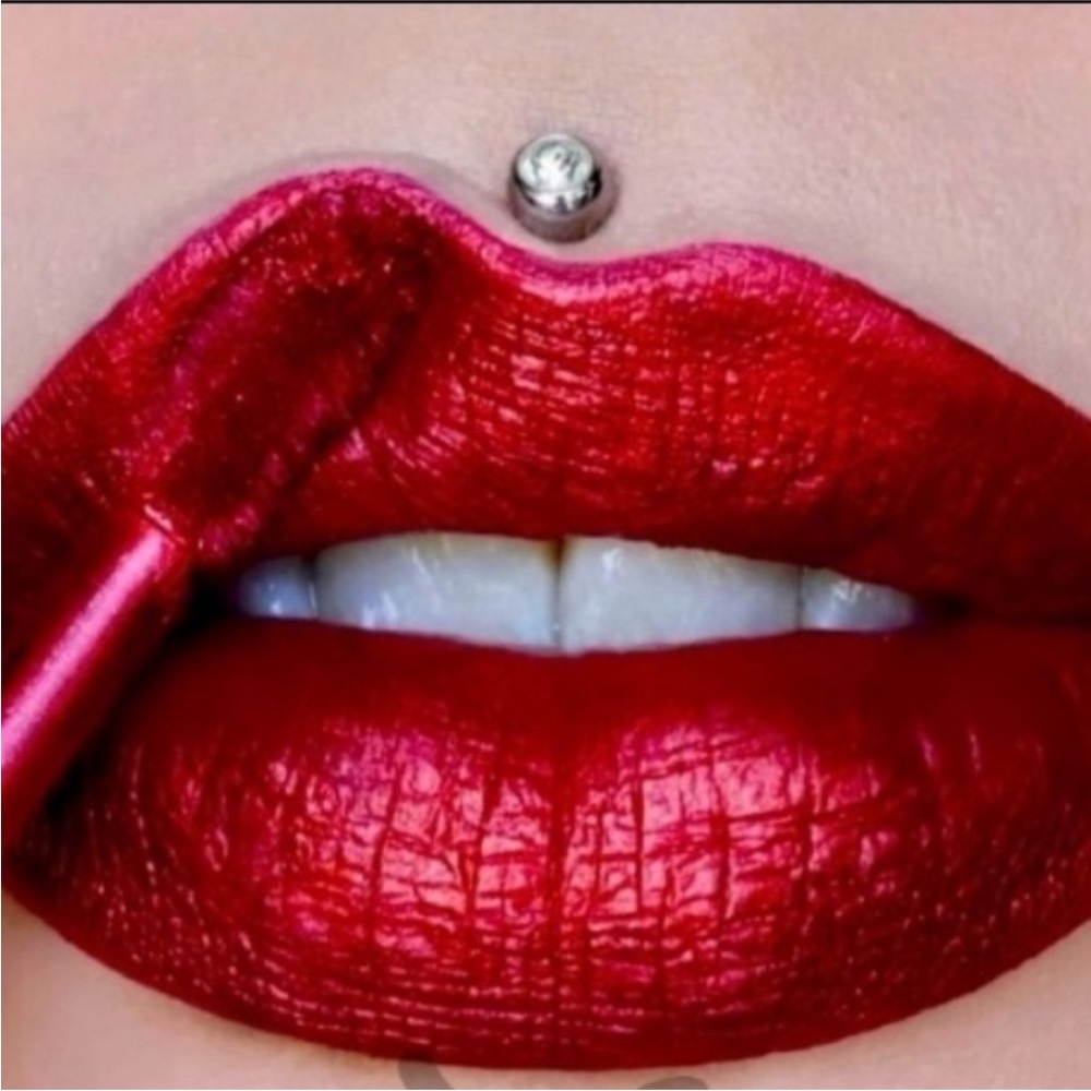 Jeffree Star NWT Velour Liquid Lipstick - Christmas Stocking